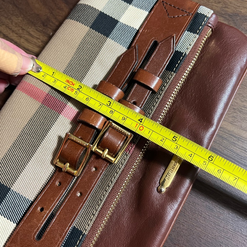 Burberry Plaid Clutch/Wristlet with Brown Leather Trim - Picture 14 of 16
